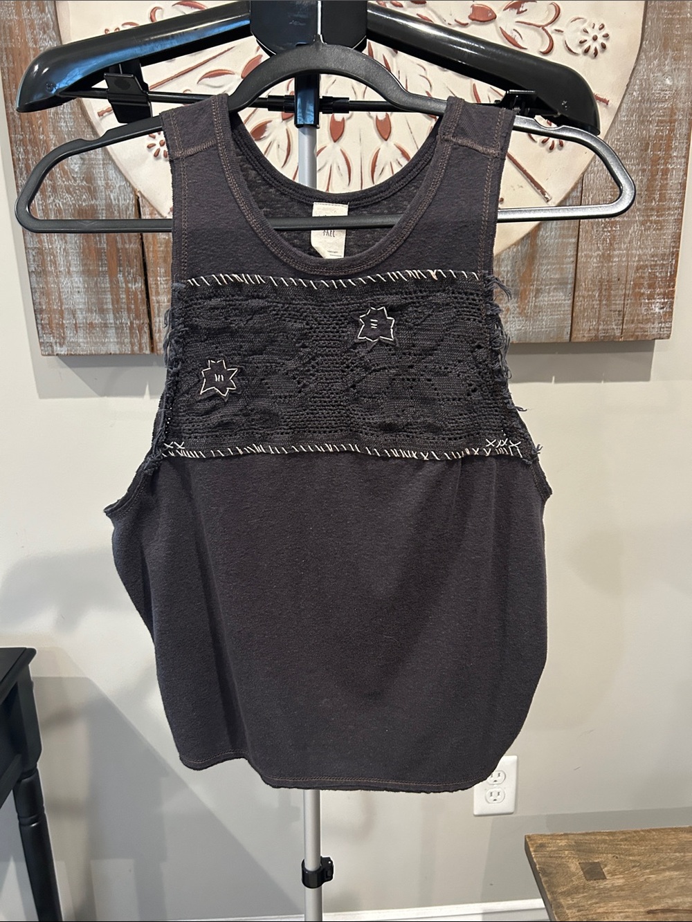We The Free Women’s Black Lace-Panel Crop Tank Size Medium